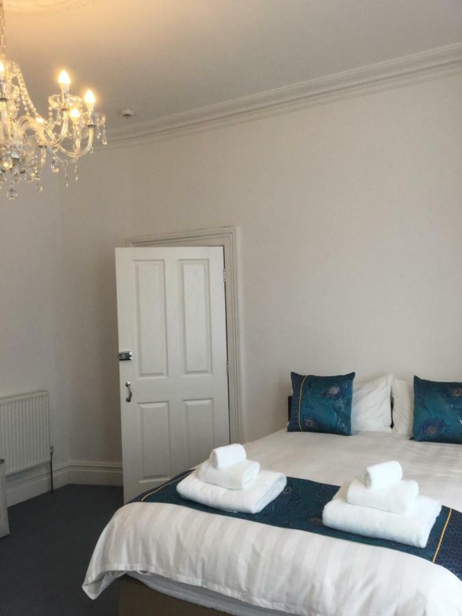 Fernville Guest House Weston-super-Mare Bagian luar foto
