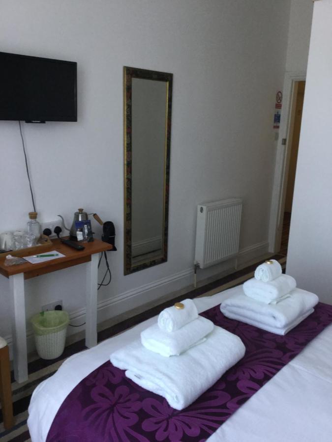 Fernville Guest House Weston-super-Mare Bagian luar foto