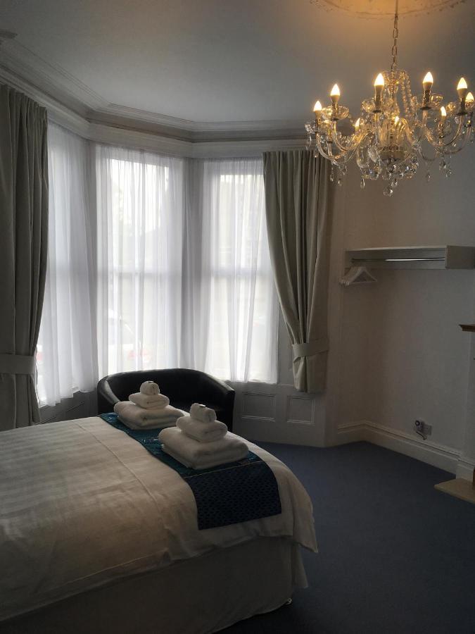 Fernville Guest House Weston-super-Mare Bagian luar foto